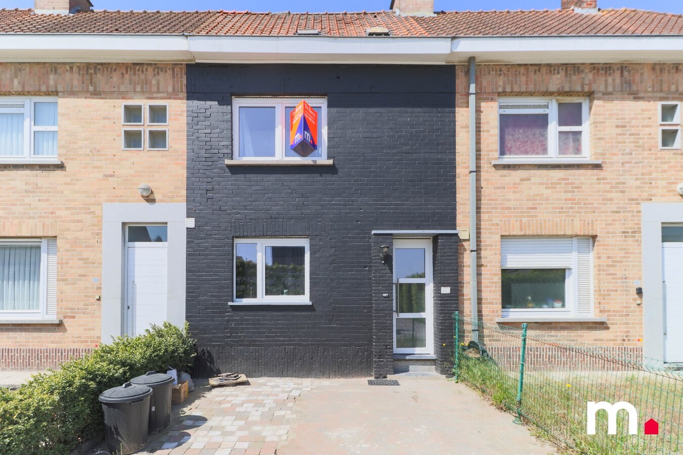 &quot;Mooie woning met 3 slaapkamers, tuin en parkeerplaats in Roeselare - M PREVIEW 10 JUNI 