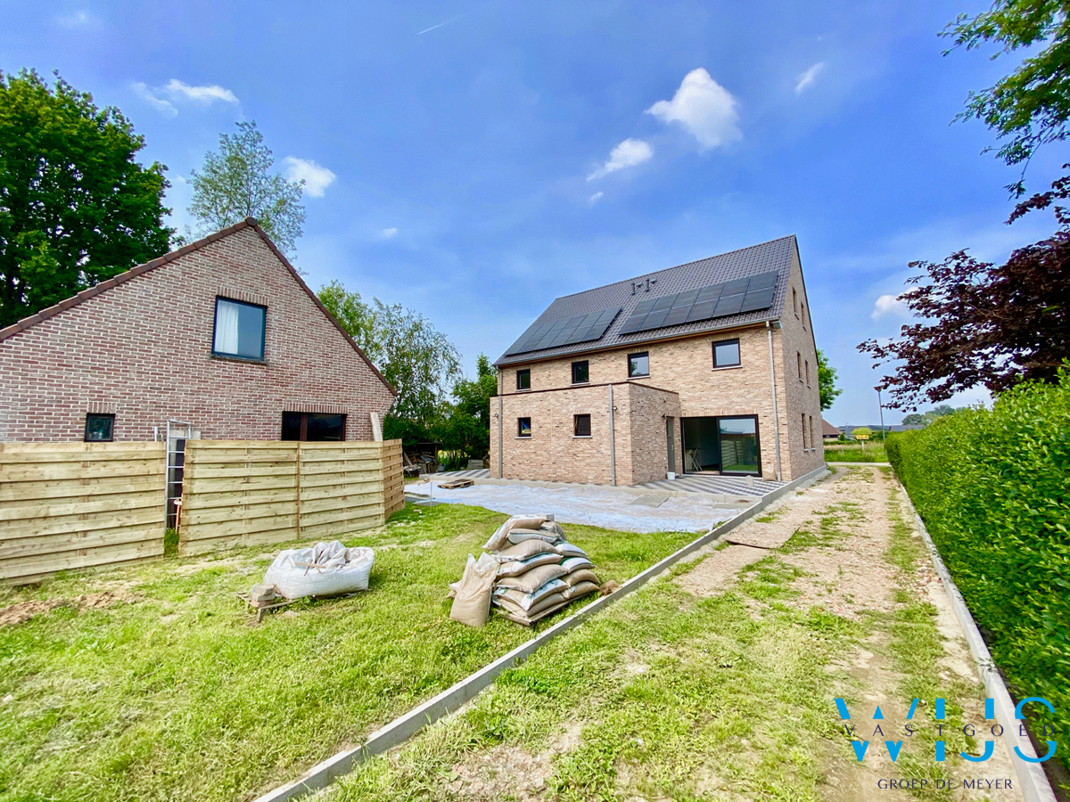 Ruime nieuwbouwwoning met 3 slaapkamers &amp; tuin te Assenede! 
