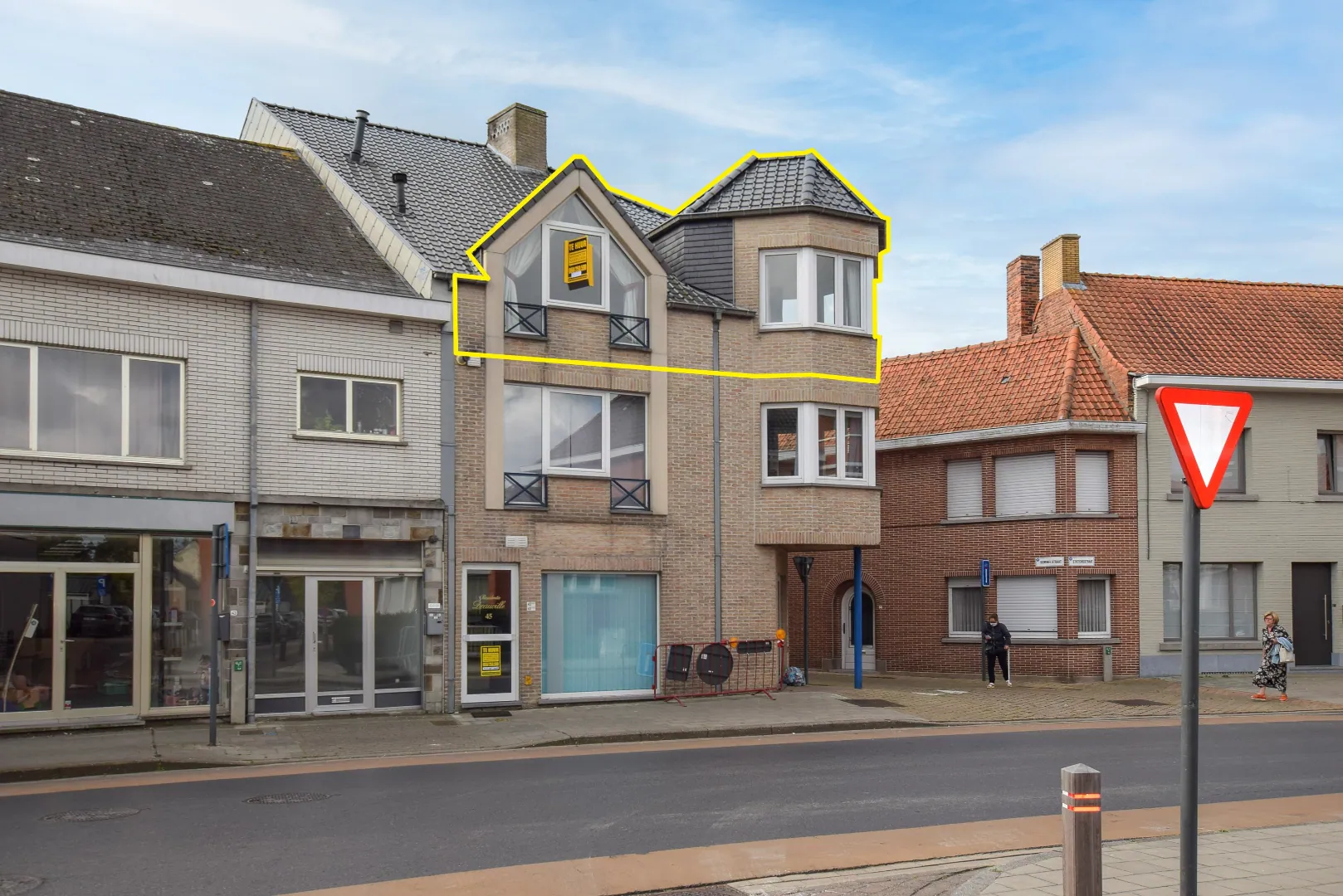 Instapklaar appartement met 2 slaapkamers nabij het centrum van Eernegem