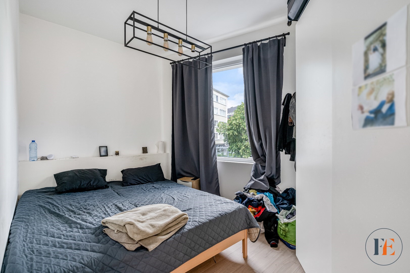 Volledig gerenoveerd appartement. 