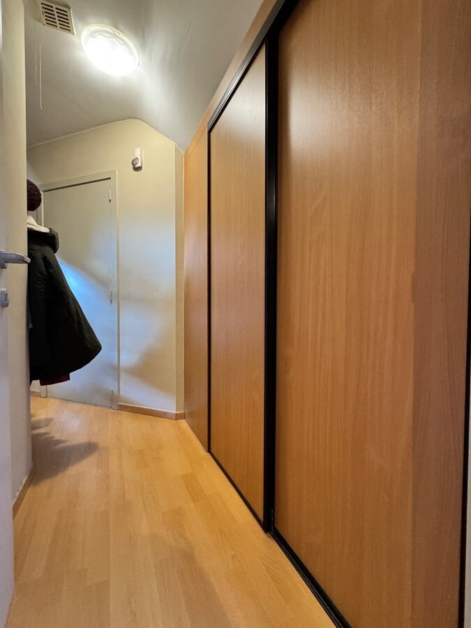 Instapklaar appartement met 2 slaapkamers te Aartrijke 
