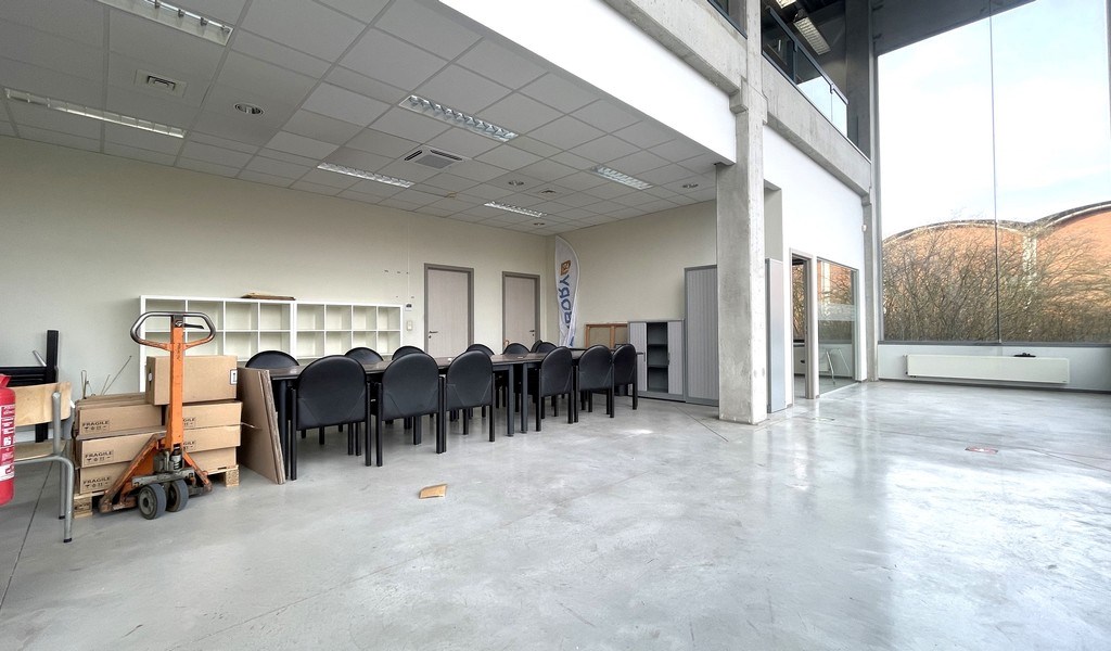 Kantoren te huur in KMO-park op Linkeroever in Antwerpen