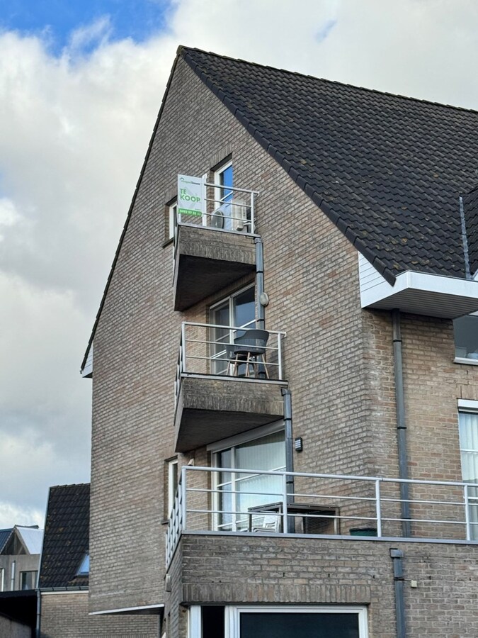 Instapklaar appartement met 2 slaapkamers te Aartrijke 