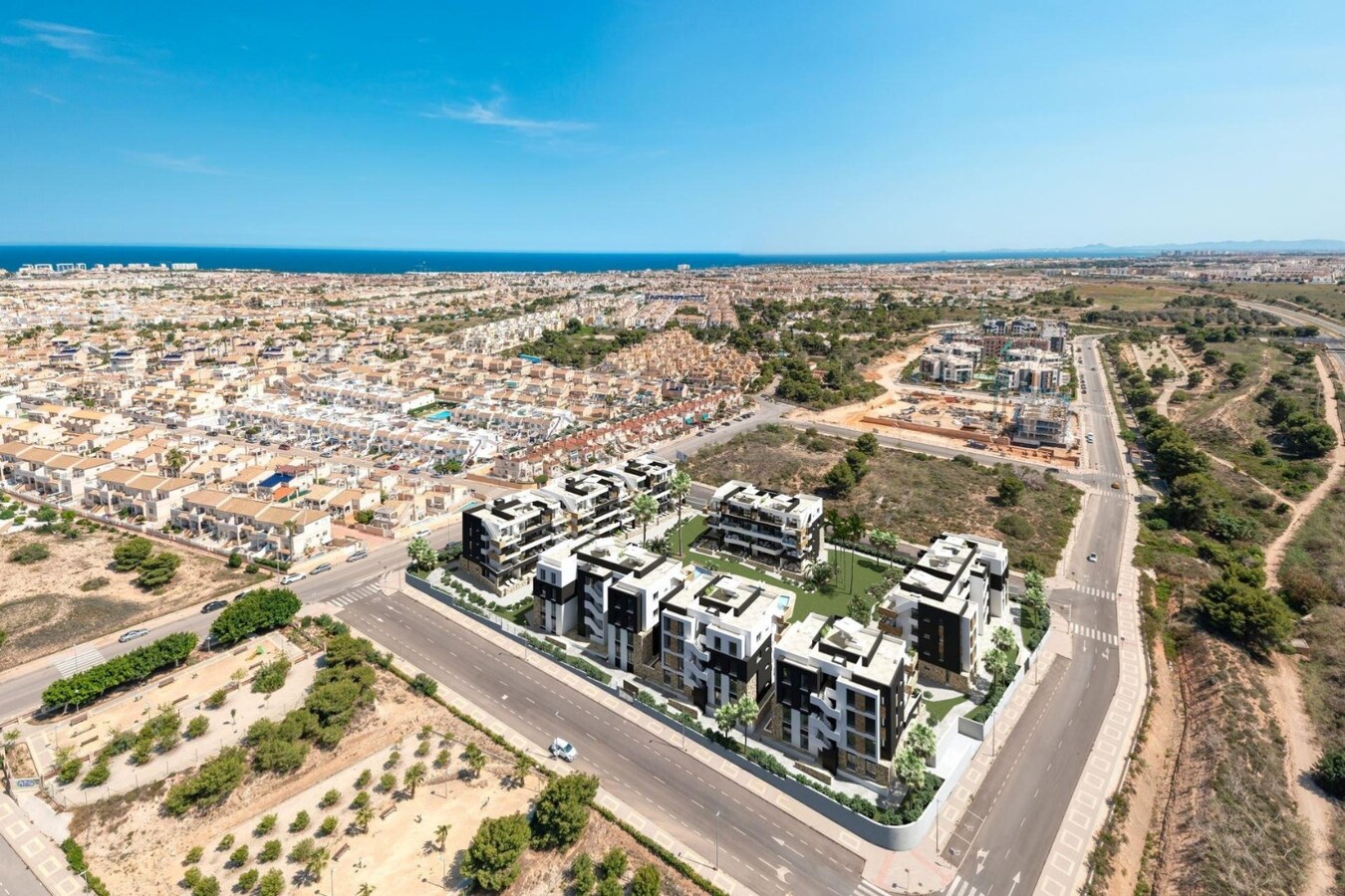 NIEUWBOUW WOONCOMPLEX IN LOS ALTOS 