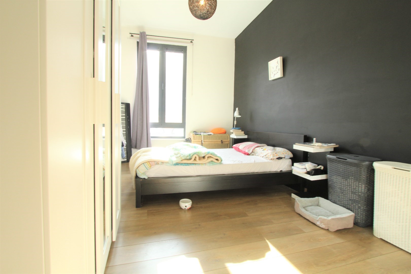 Lichtrijk appartement in centrum Gent, vlakbij Korenmarkt 