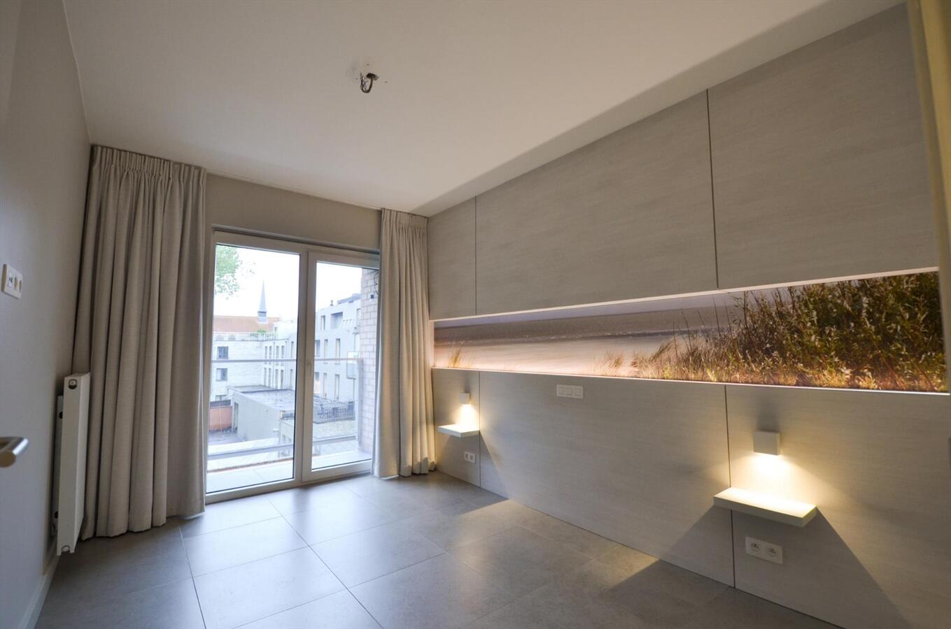 Volledig gerenoveerd appartement op topligging! 