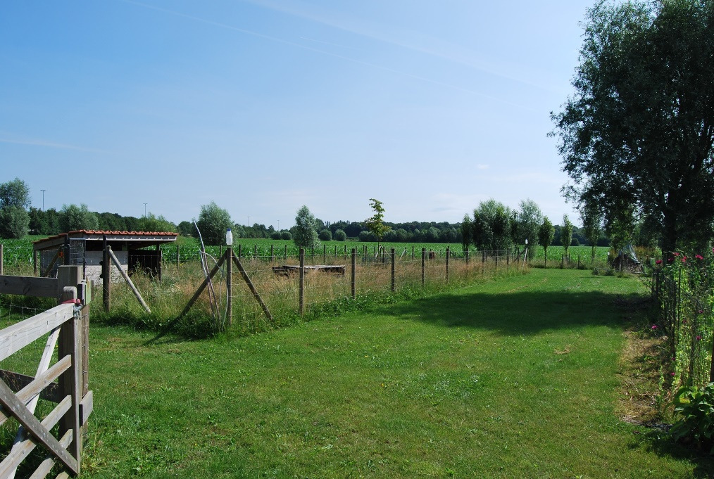 Authentieke, grondig gerenoveerde hoeve op 6470m&#178; te Nazareth 