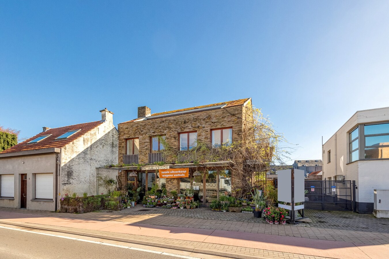 Zeer ruim, energiezuinig duplex appartement met 3 slaapkamers op toplocatie in centrum Schilde 