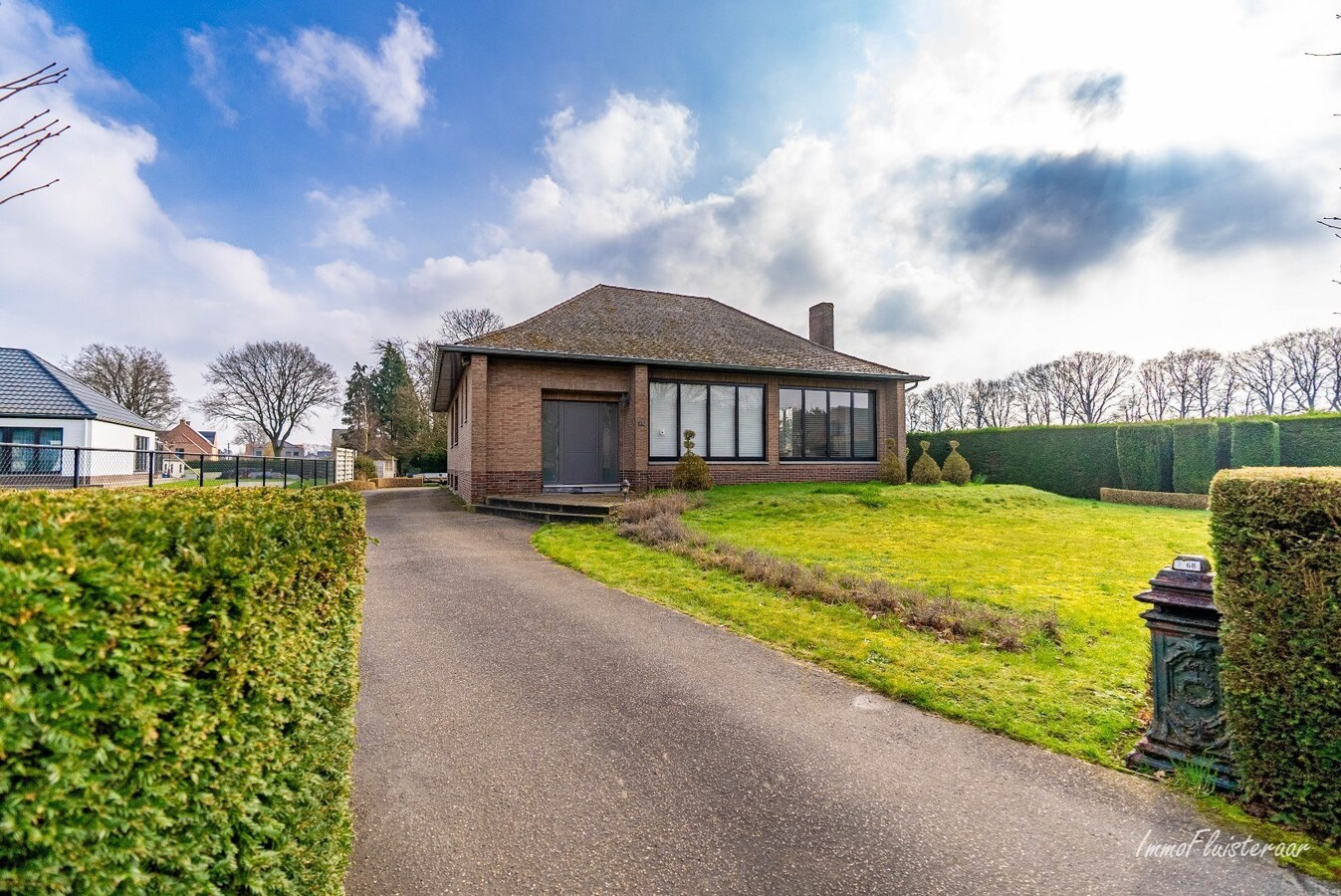 Landelijk gelegen woning op ca.17 are te Oudsbergen (Opglabbeek) 