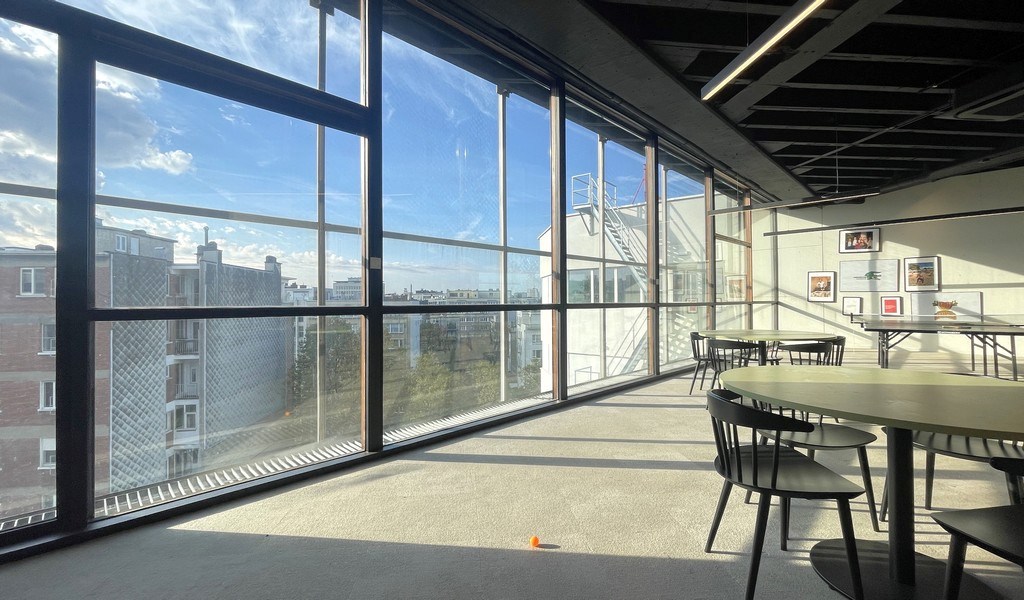 Instapklaar kantoor te huur in Hardy Building te Antwerpen