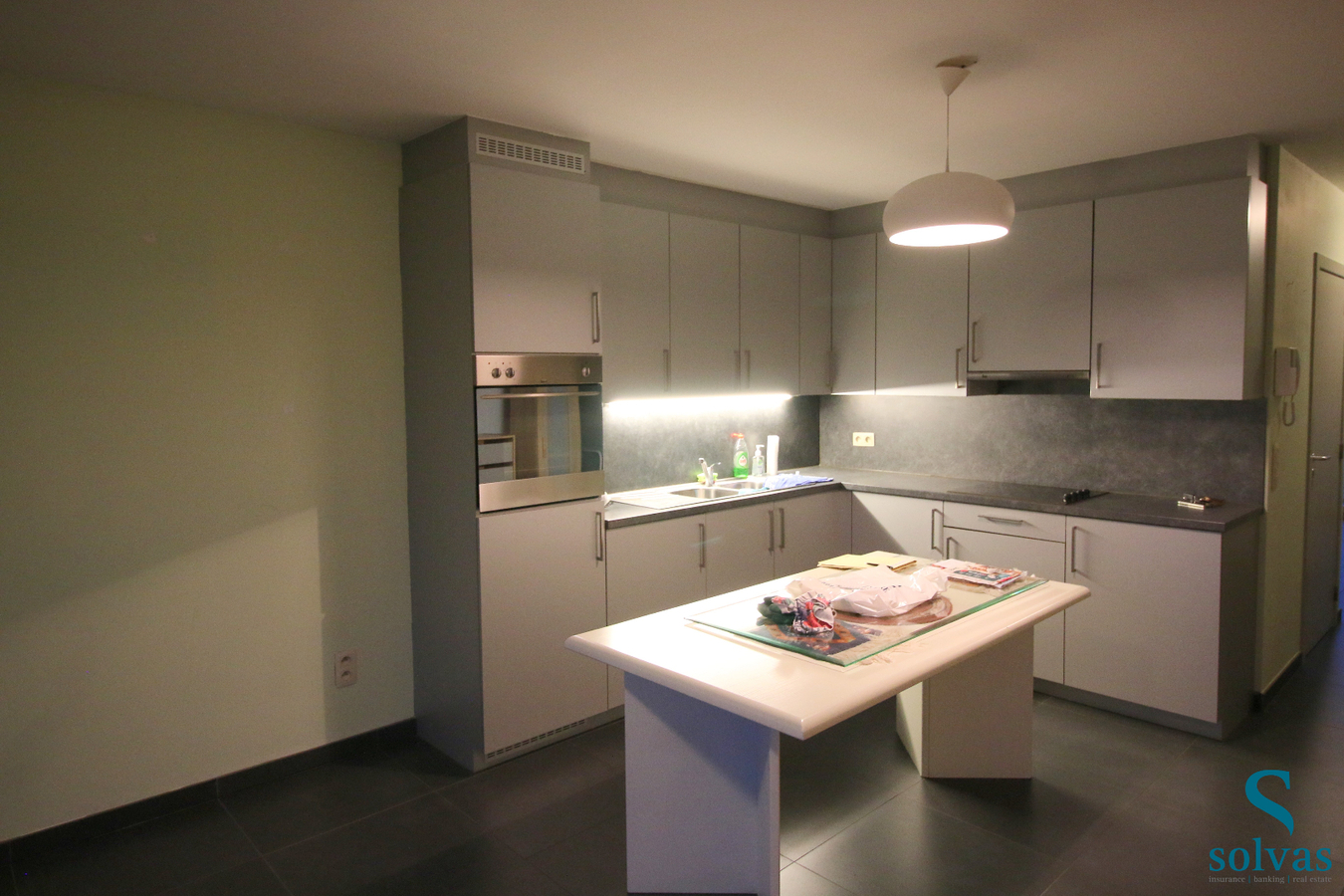 Verzorgd duplexappartement te Eeklo! 