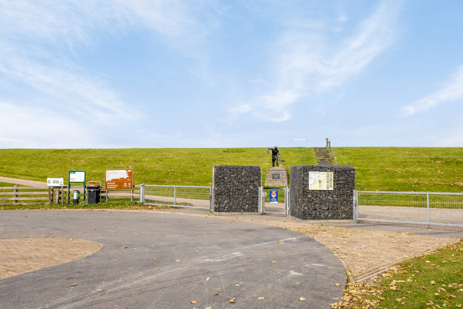 Rust, ruimte en karakter aan de Friese Zeedijk in Zwarte Haan 