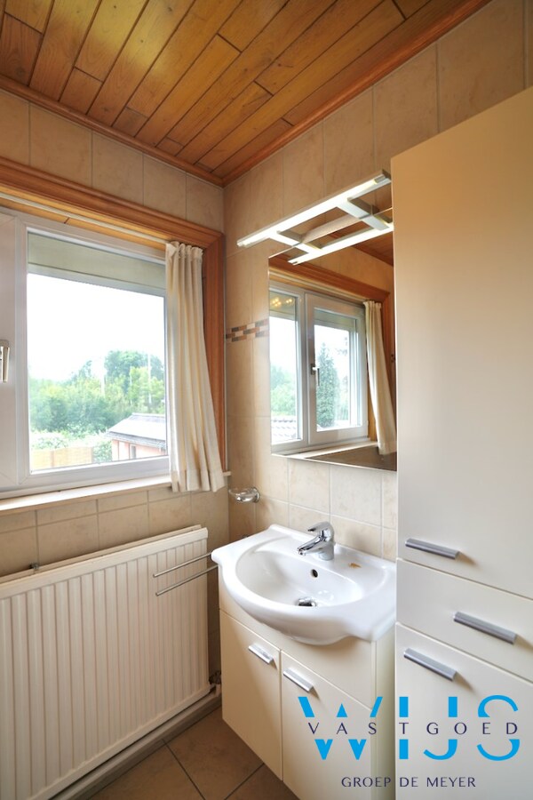 Ideale gezinswoning met 4 slaapkamers te Zelzate ! 