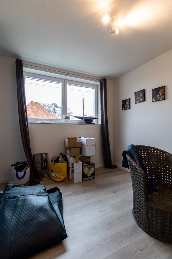 Nieuwbouwwoning met 3 slaapkamers en carport te Vladslo 