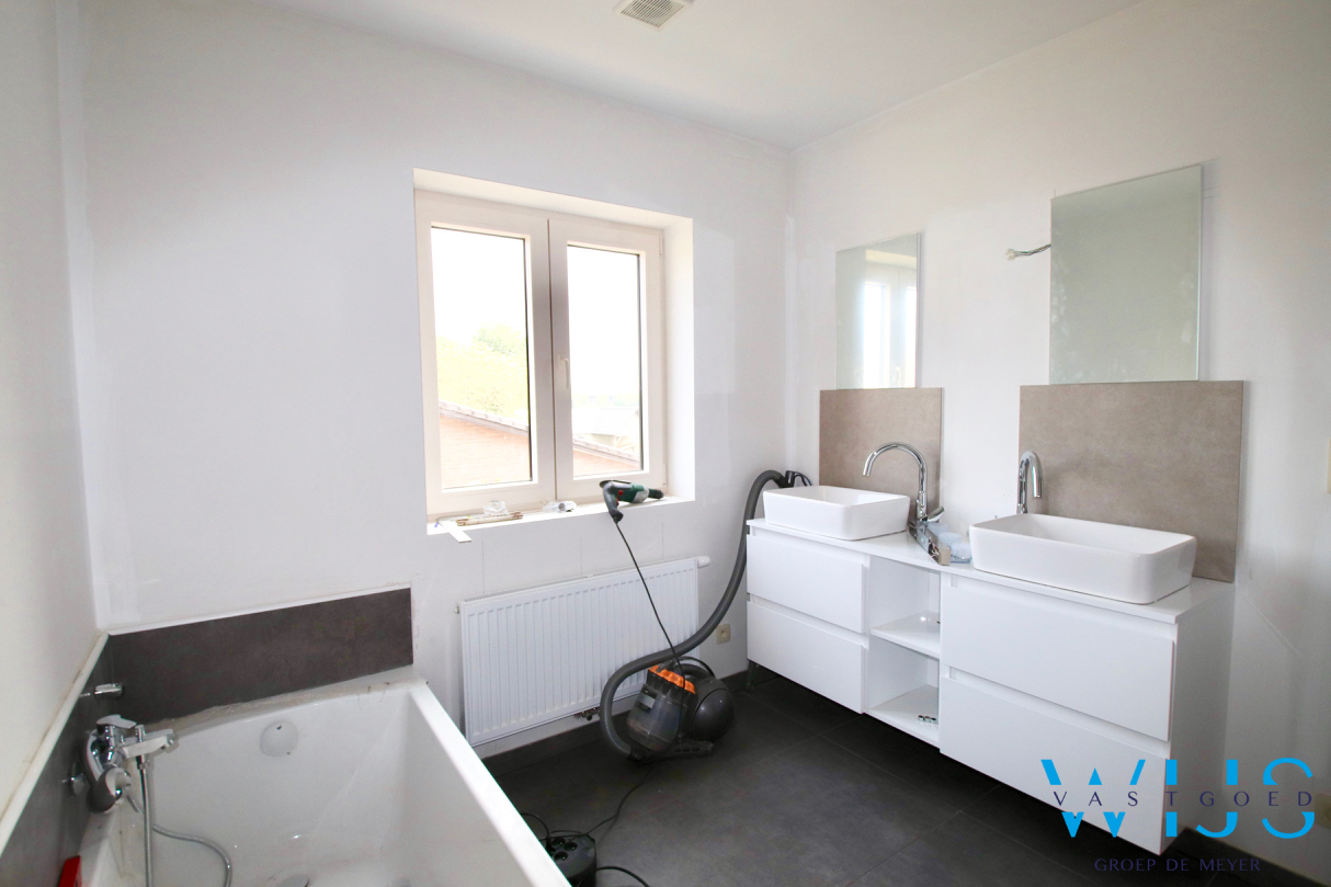 Ruime nieuwbouwwoning met 3 slaapkamers &amp; tuin te Assenede! 