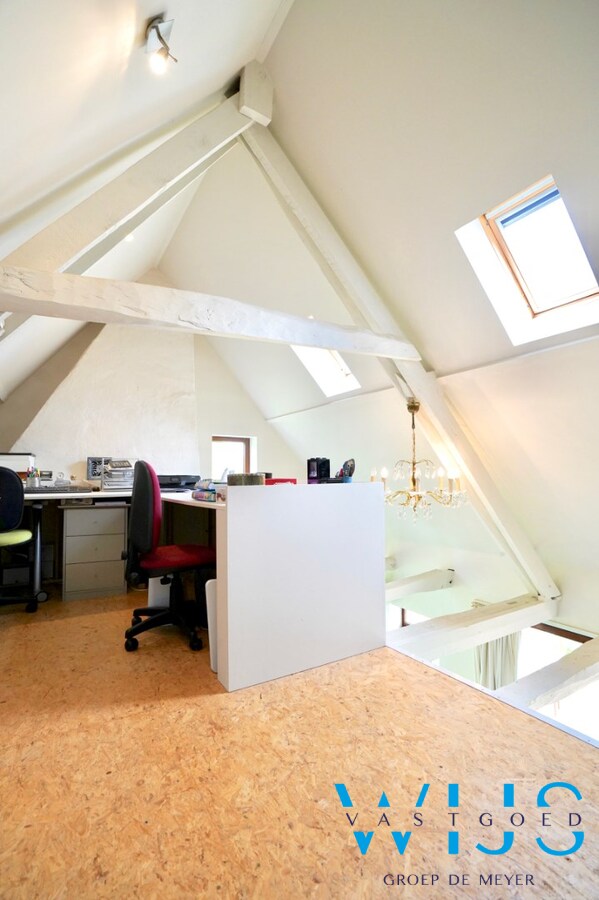 Idyllisch gelegen hoeve op 6.802 m&#178; te ASSENEDE ! 
