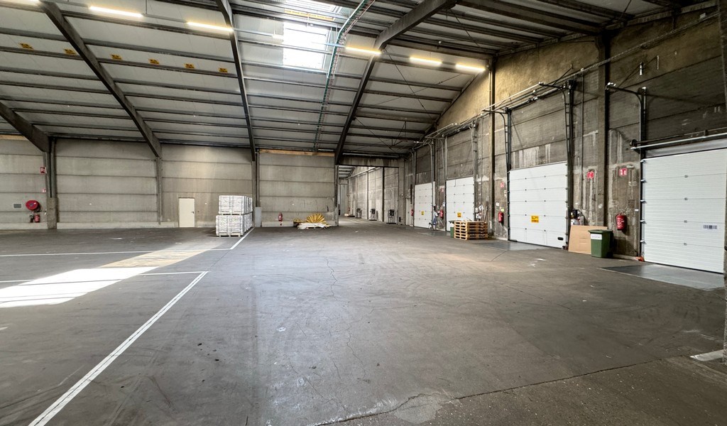 Magazijn te huur in Schomhoeve Logistic Center in haven Antwerpen