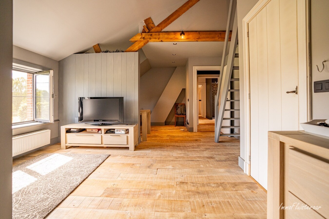 Charming farmhouse with horse breeding on approx. 4.5 ha/11,12 acres in Herentals (Antwerp) 