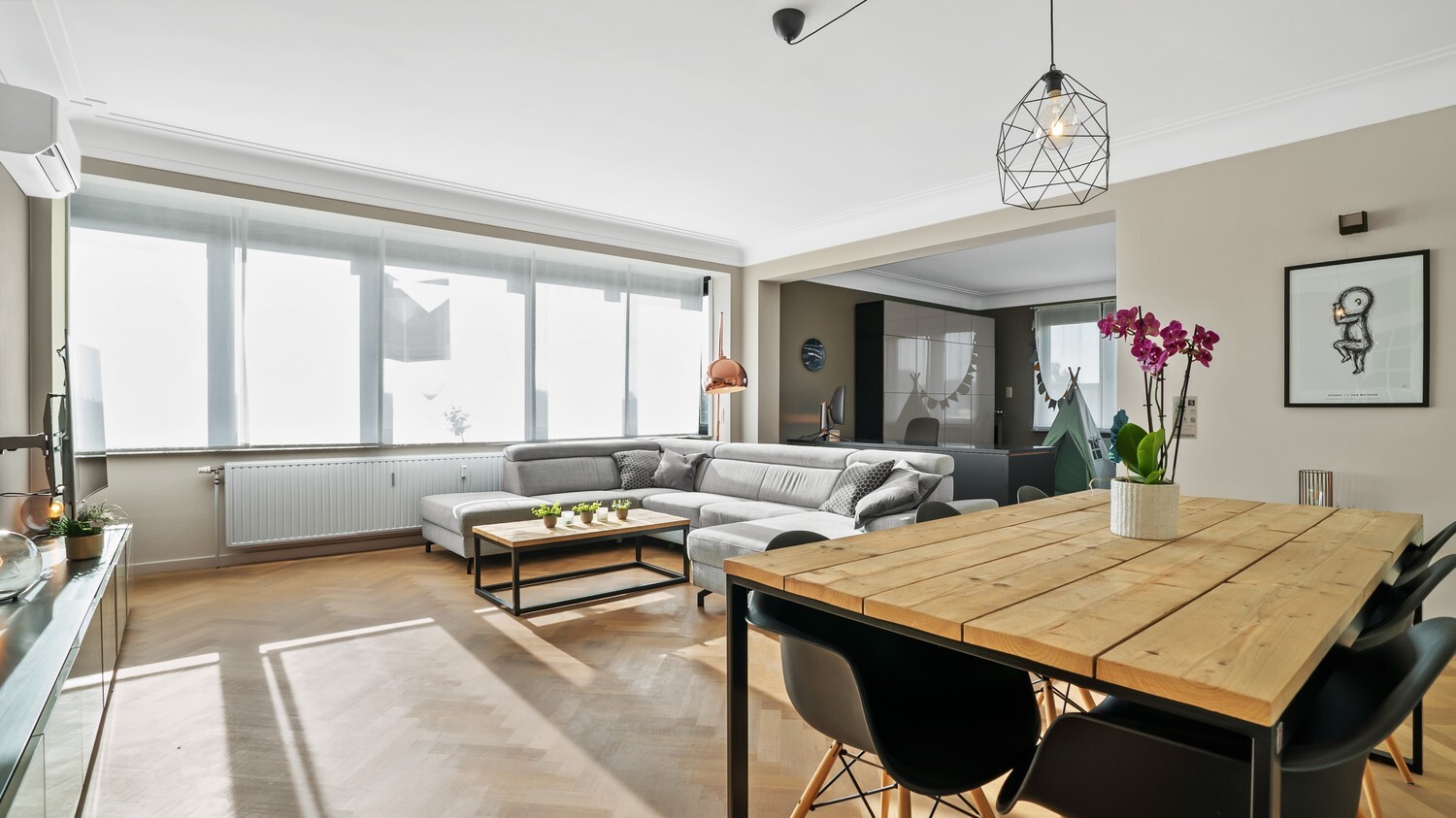 Tweeslaapkamer-appartement met lift op toplocatie 