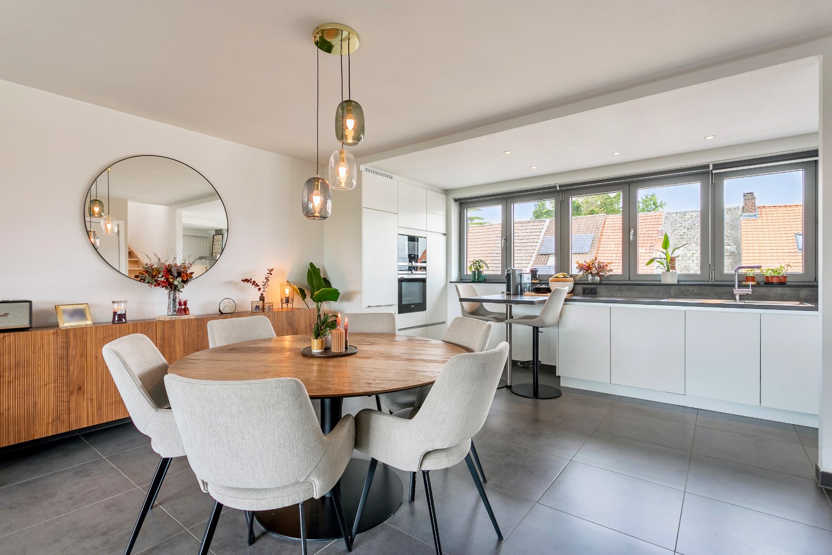 2-slpk appartement met zonneterras, kelder en autostaanplaats 