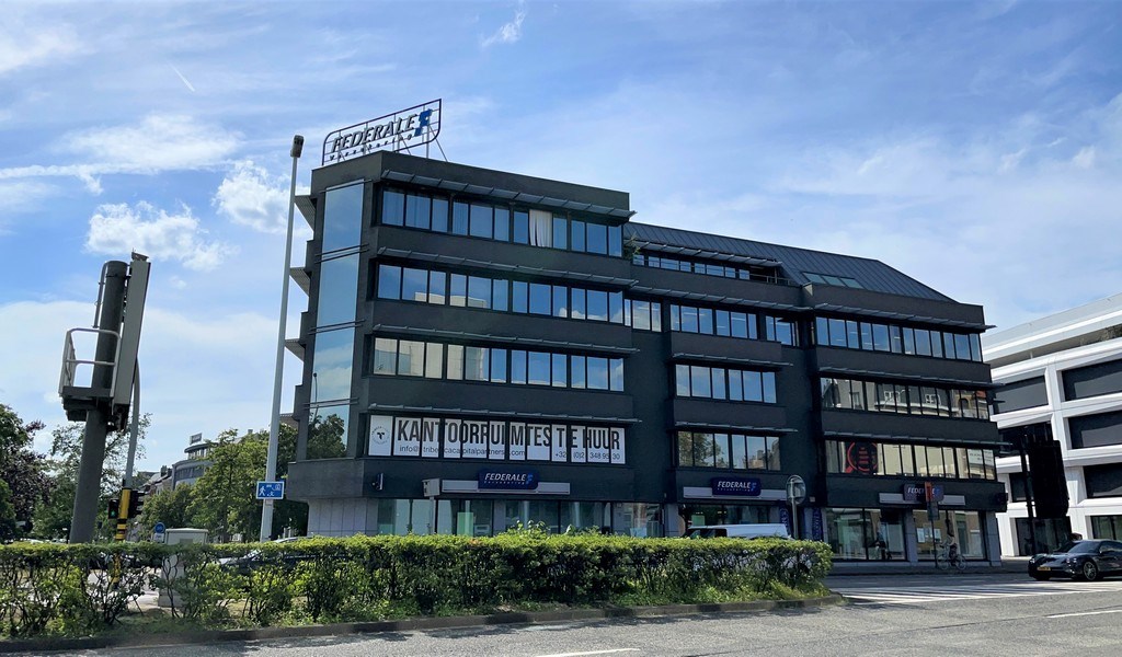 Gerenoveerde kantoren in Carlton Building in Antwerpen