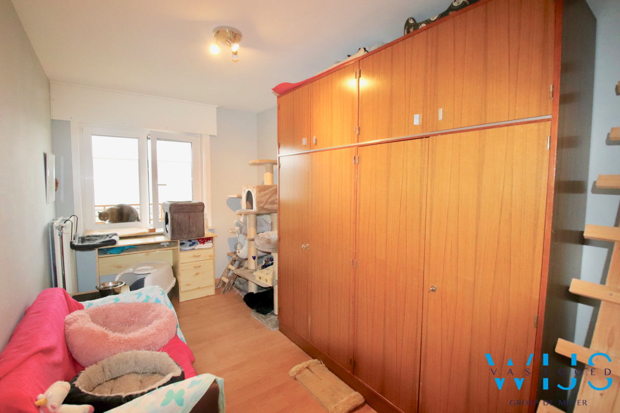 Instapklare &amp; gezellige woning met garage in hartje Eeklo! 