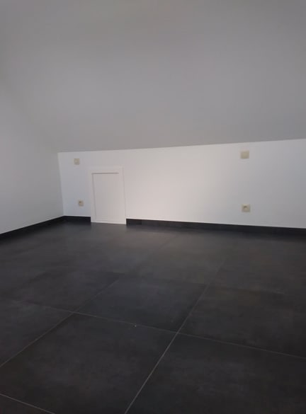 Instapklaar prachtig duplexappartement te huur met 2 slaapkamers te Geel! 