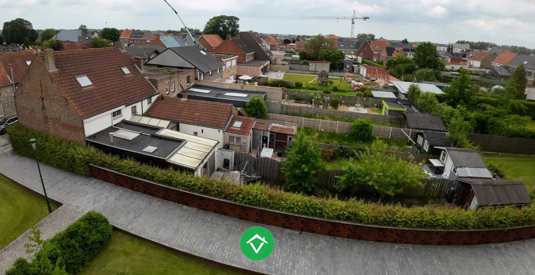 Woning met 3 slaapkamers en tuin te Eernegem 