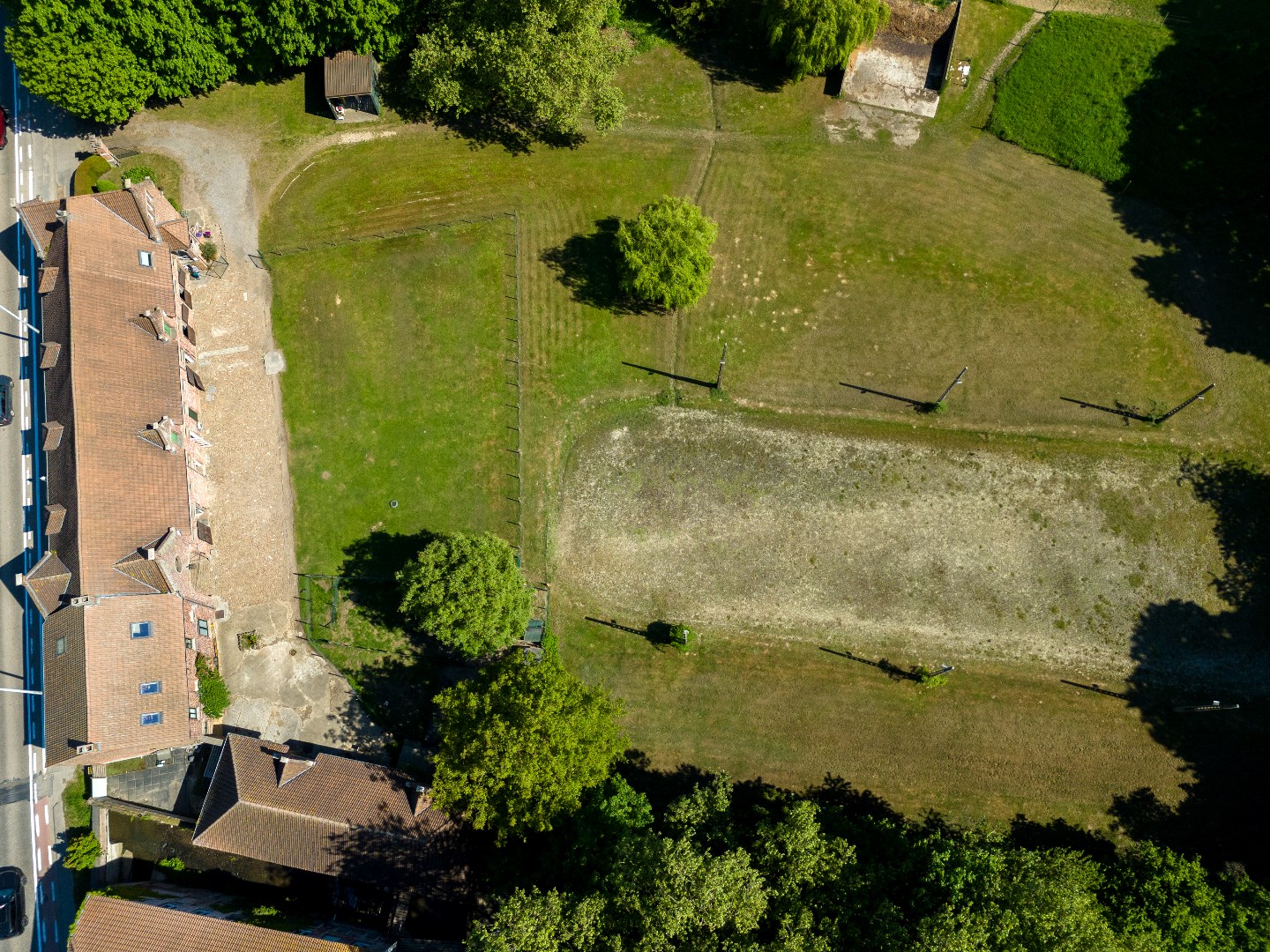 Te koop: Charmante boerderij met paardenstallen van 1ha op toplocatie in Boutersem - bewoonbare opp. 158 m&#178; (uitbreiding mogelijk) 