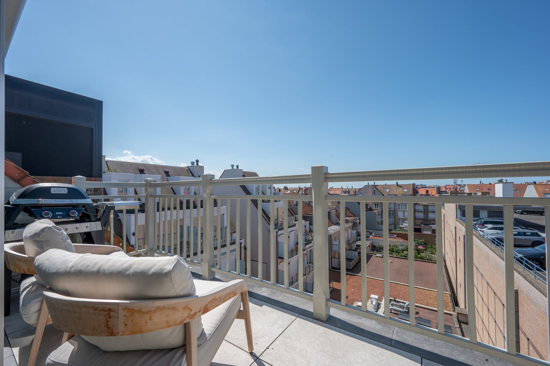 Luxe duplex dakappartement met zonneterrassen  in hartje Knokke 