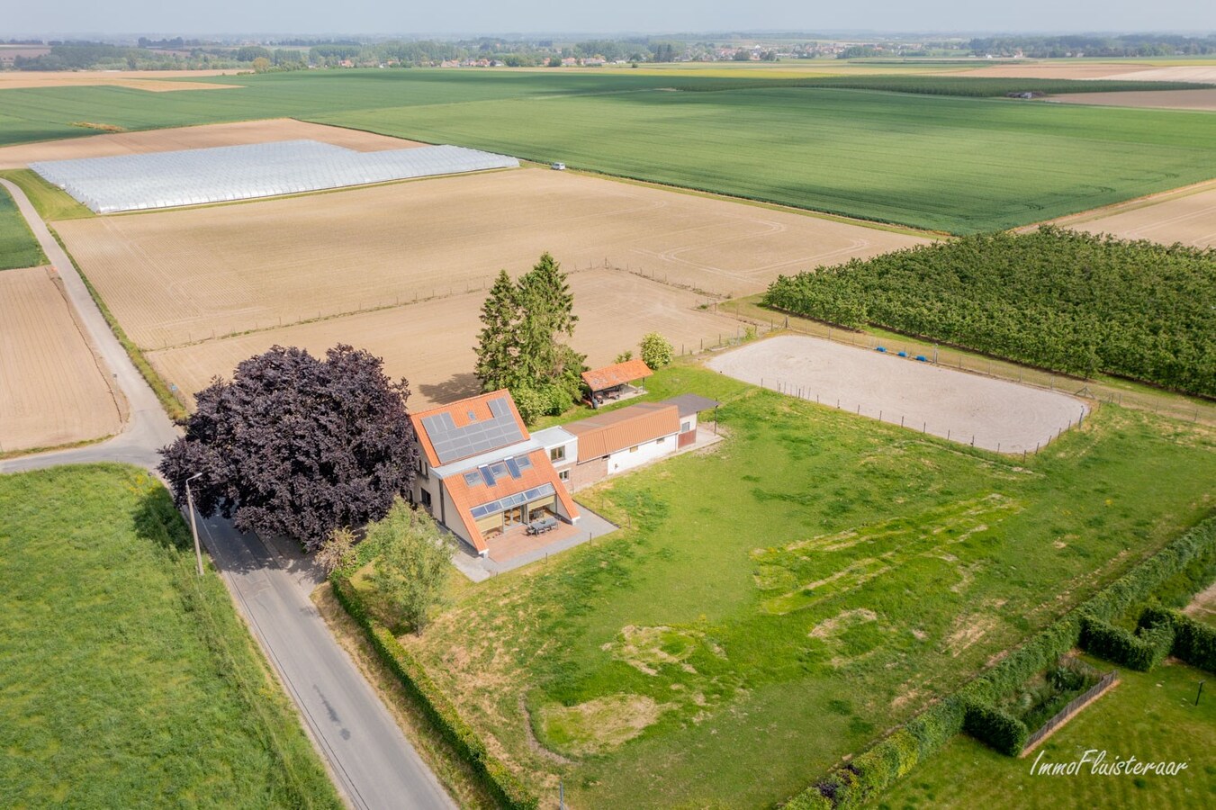 Prachtige woning met paardenaccommodatie op ca. 48a te Landen 