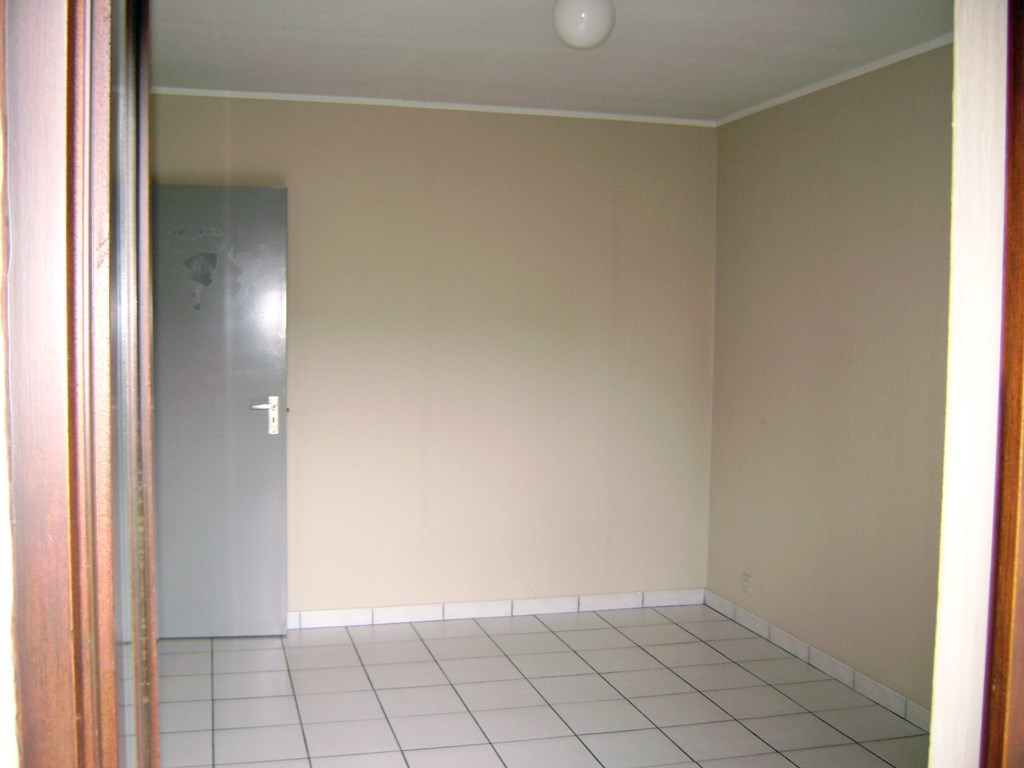 Energiezuinig appartement met 2 slpk, balkon, kelderberging en parking. 