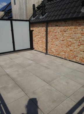 Instapklaar prachtig duplexappartement te huur met 2 slaapkamers te Geel! 