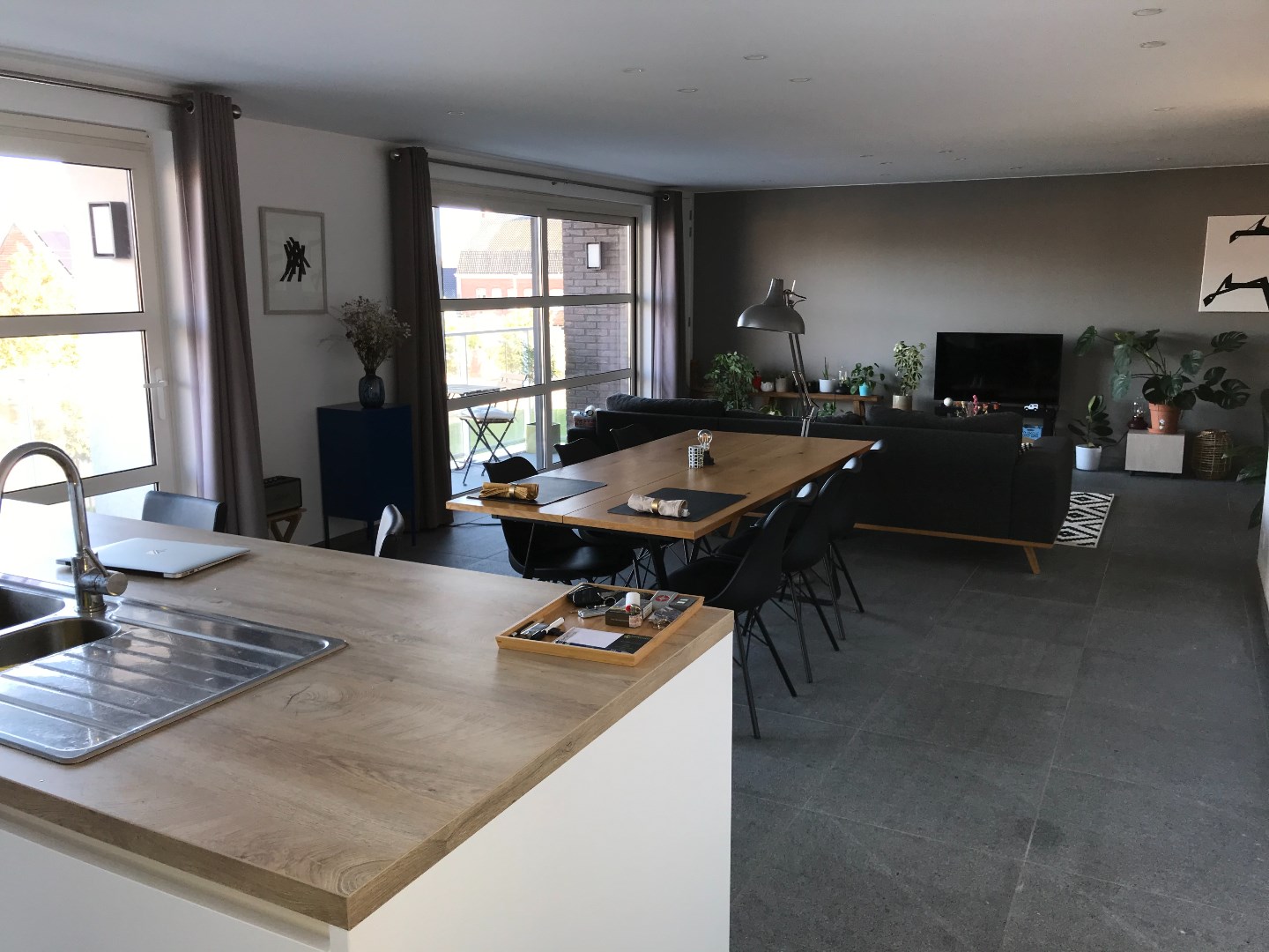 Prachtig appartement op de 2e verdieping met 2 terrassen en 2 slaapkamers 