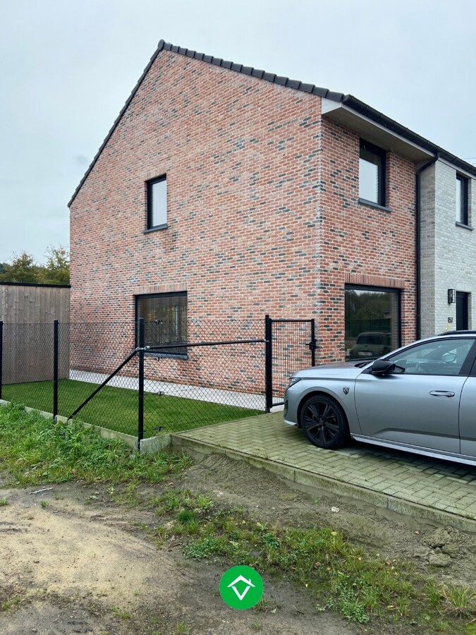 Nieuwbouwwoning met 3 slaapkamers te Koekelare 