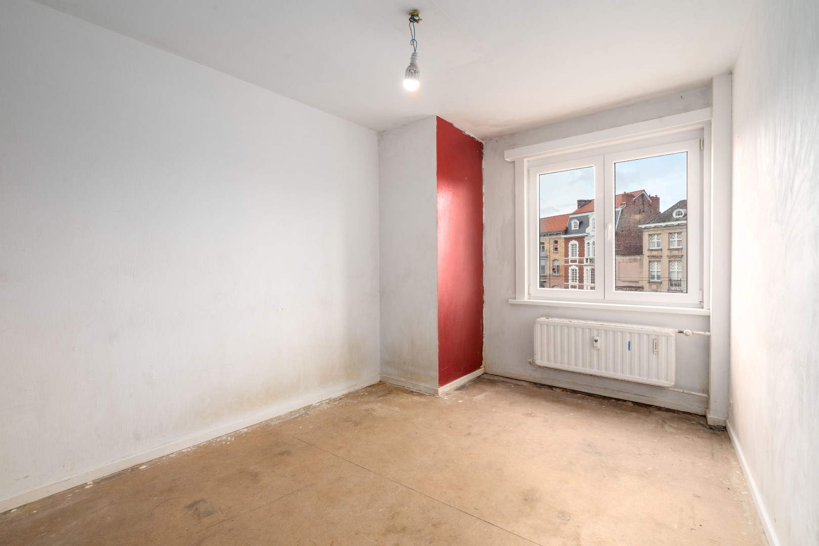 Te renoveren 2 slaapkamer appartement 