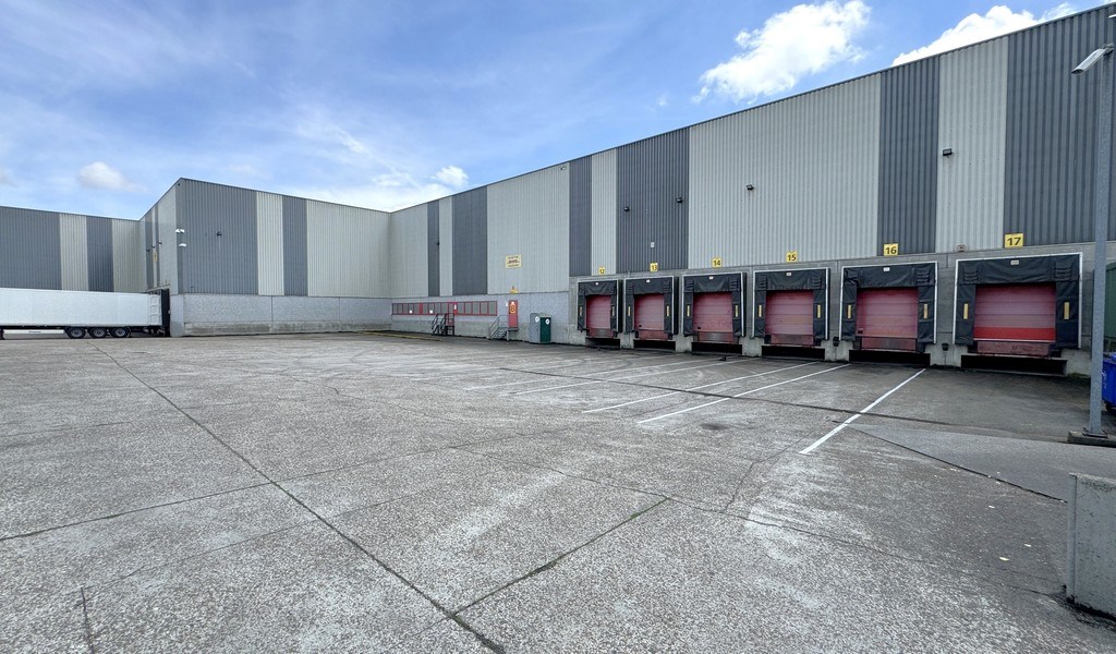 Logistiek gebouw te huur in industriezone Mechelen-Noord