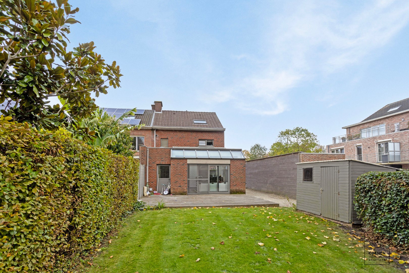 Ruime en instapklare woning met  4 slpk&#39;s en een bew opp van 214 m&#178; te Wommelgem! 