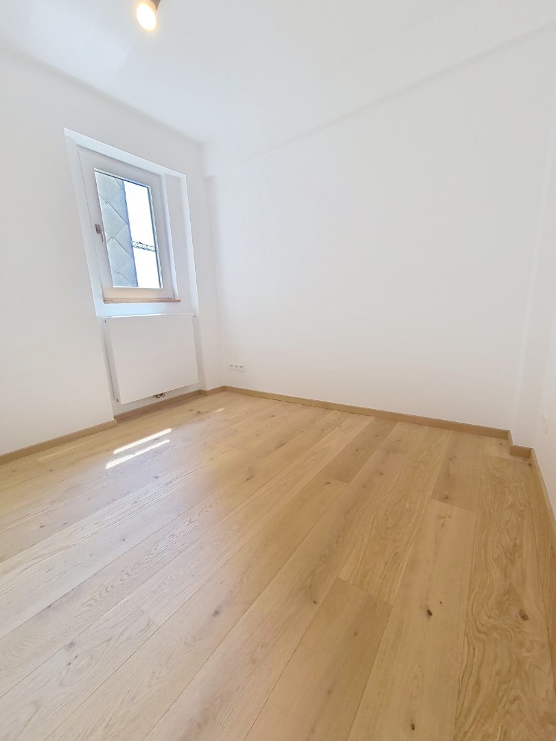Modern gerenoveerd appartement met 1 slaapkamer vlakbij de zeedijk 