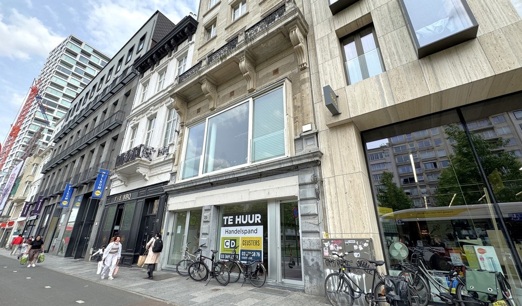 Commercieel kantoor te huur aan de Leien in Antwerpen