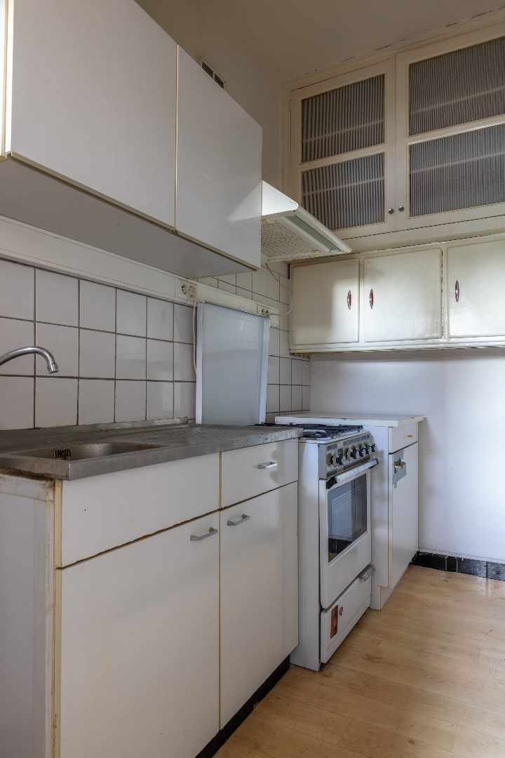 Interessant Appartement op de Eerste Verdieping in Sint-Amandsberg met Garage 