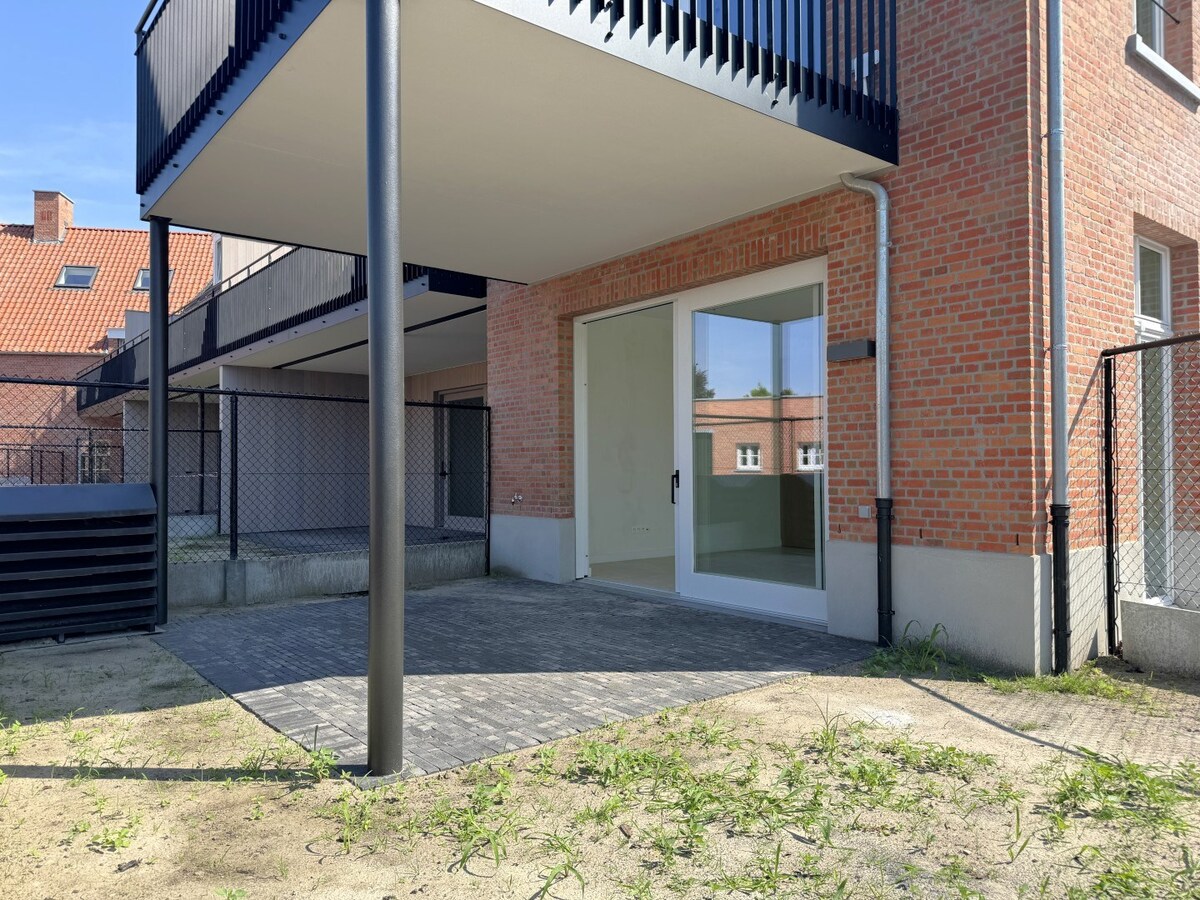 Benedenwoning verhuurd in Ravels