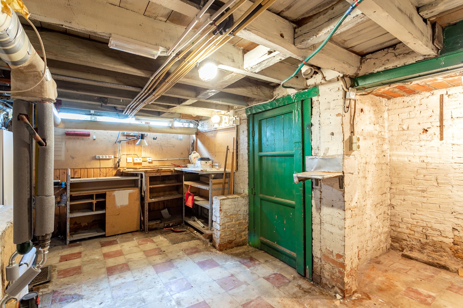 Ruime woning centrum Halle, 4 slpks en tuin 
