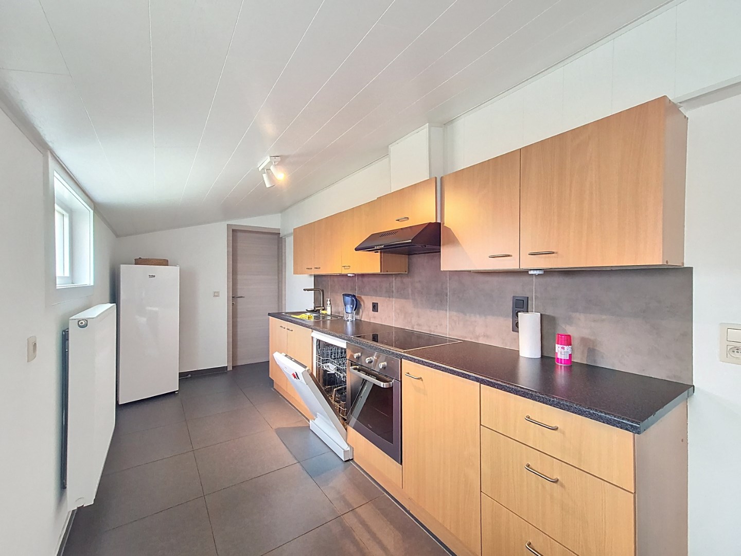 Gerenoveerde woning met 3 slaapkamers 