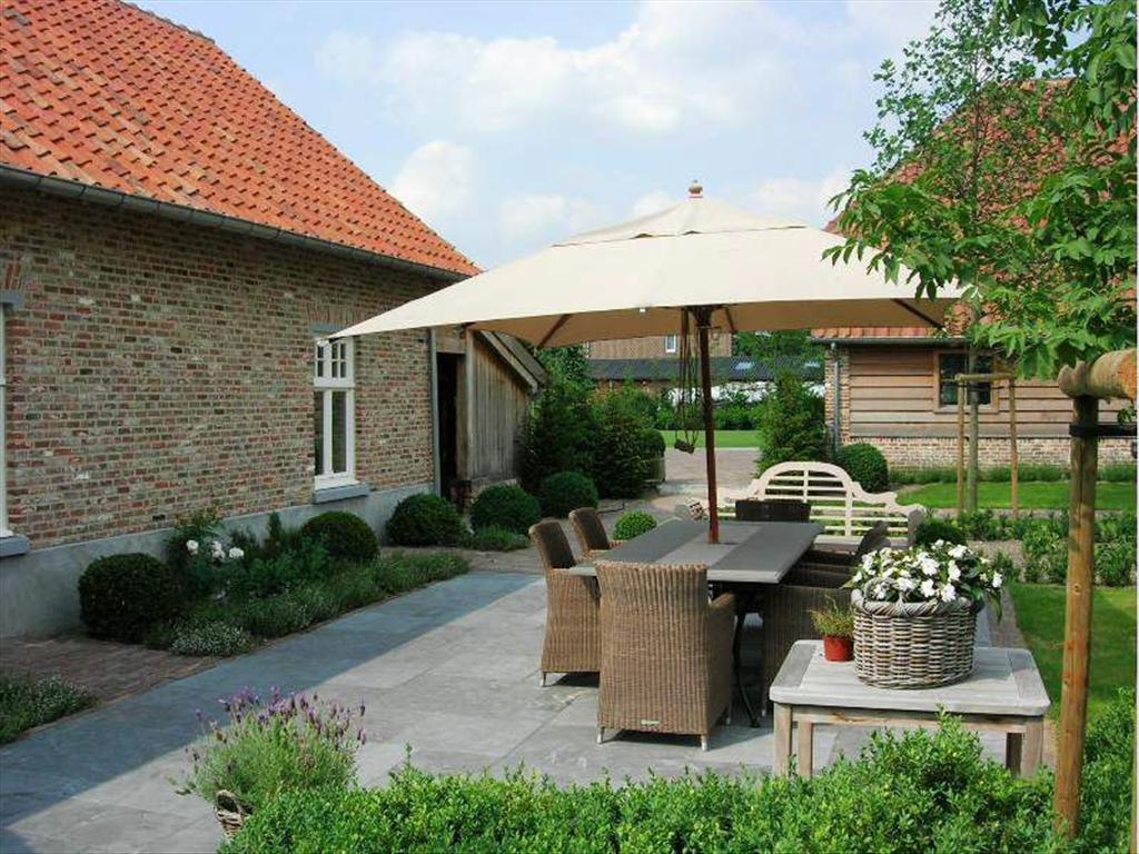 Country house sold in Grote-Brogel